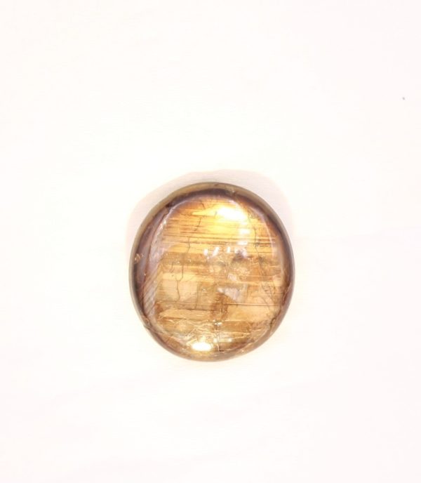 Gold Sheen Sapphire cabochon 25.1 carat with asterism